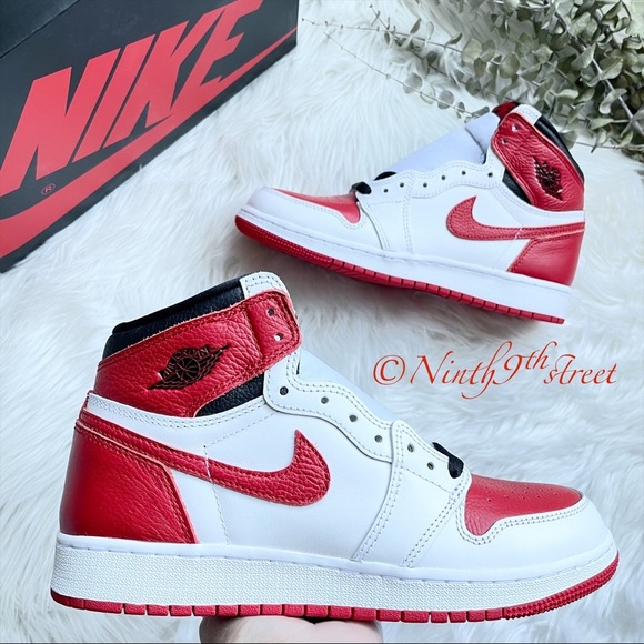 Nike Air Jordan 1 Retro High OG W8.5 7Y 575441-161 NIB - Picture 3 of 13